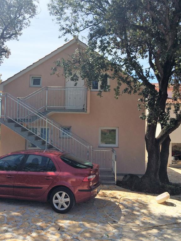 Apartments Lilly Žaborić Zewnętrze zdjęcie