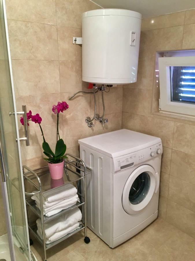 Apartments Lilly Žaborić Zewnętrze zdjęcie